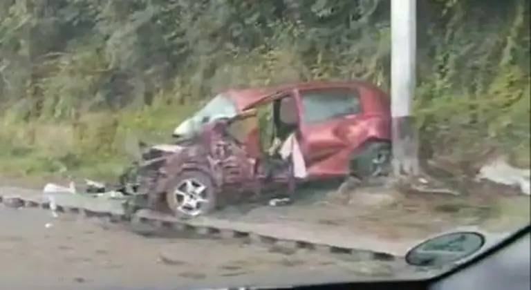 Djevojka poginula u jezivoj nesreći, četvoro maloljetnika povrijeđeno