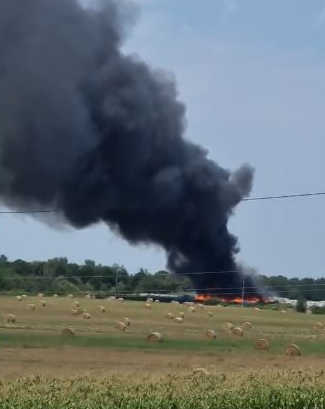 Veliki požar na deponiji u Gradačcu