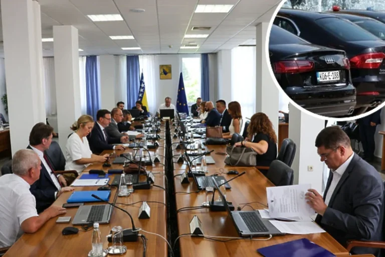 Vlada FBiH nabavila 19 novih automobila: Nikšiću Tuareg, a Bradari Audi