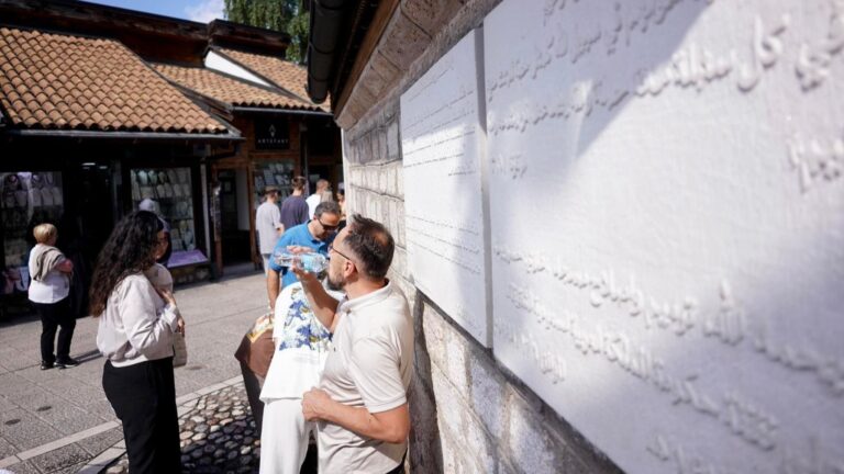 Izdato narandžasto upozorenje: BiH na udaru visokih temperatura, budite oprezni