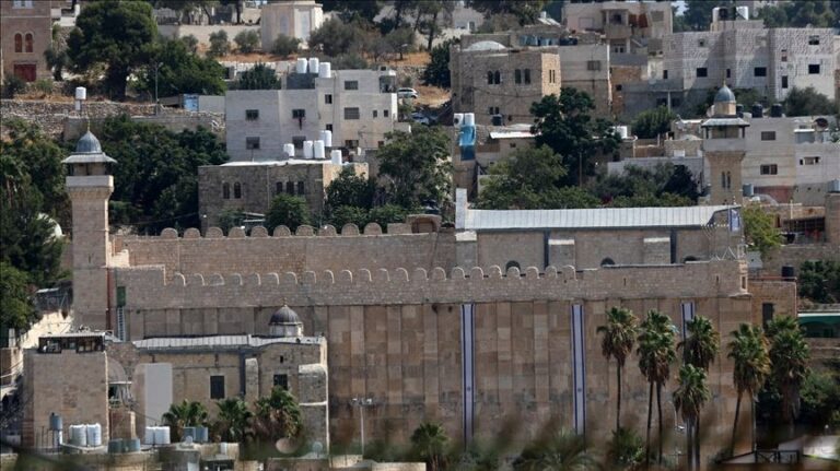 Izraelska vojska upala u Hebron, zatvorila Ibrahimi džamiju