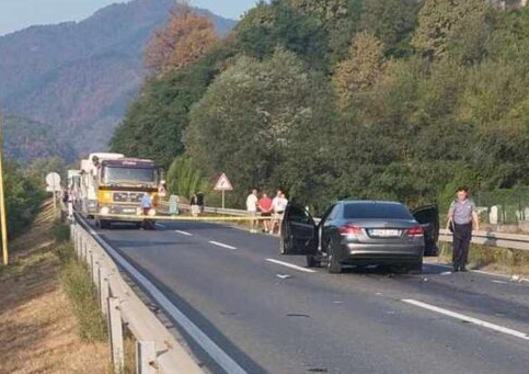 Nesreća na M-17, policija na licu mjesta