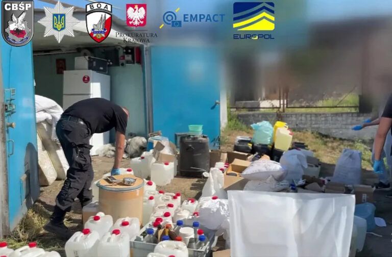 Europol: U Poljskoj pronađena najveća laboratorija ikada za proizvodnju sintetičkih droga