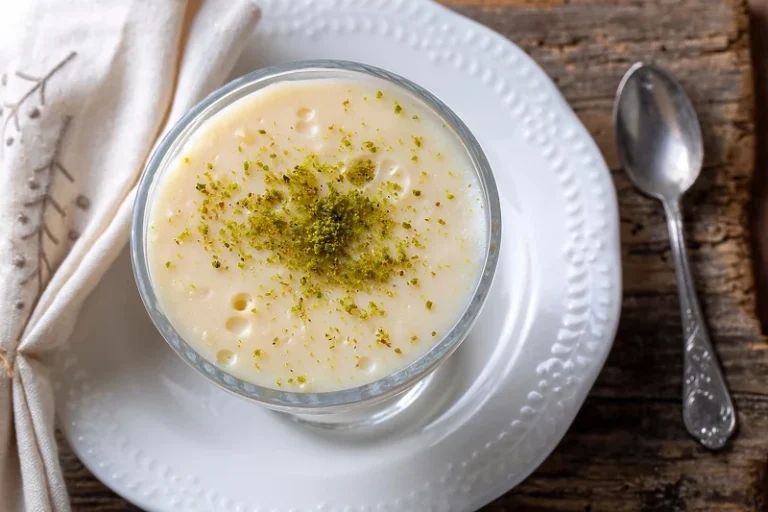 Jeste li probali keskul? Tradicionalni turski puding spreman je za 15 minuta