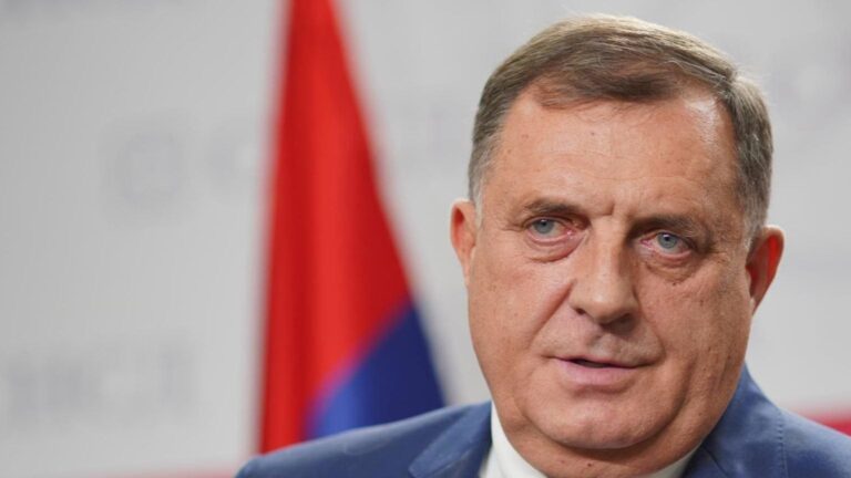 Dodik se oglasio nakon svega: “Šmit se uplašio kako će sačuvati živu glavu”