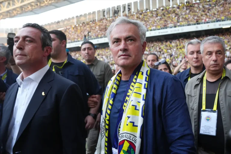 Mourinho ide sutra operaciju