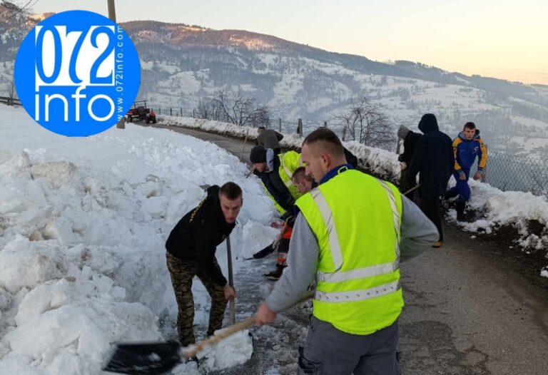 BORE SE | Stanovnici Bistrice kod Zenice ručno očistili ulice sela: “Da bar autobus može proći!”