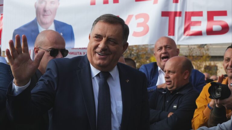 PRIJETNJE | Dodik uoči svjedočenja: Stvar neće završiti presudom, interesantnije će biti nakon nje