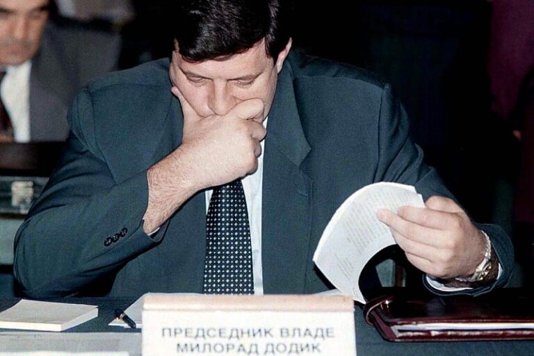 Kako je nekada govorio Dodik: Narod u RS-u ispašta zbog jednog Mladića, đavola ti voliš srpski narod