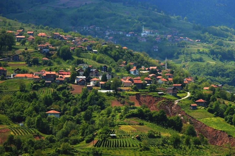 Željezno Polje, tri godine poslije klizišta: Sjećanje na vrijeme kad su podivljale bujice nosile kuće i mostove, razdirale brda, kidale puteve…