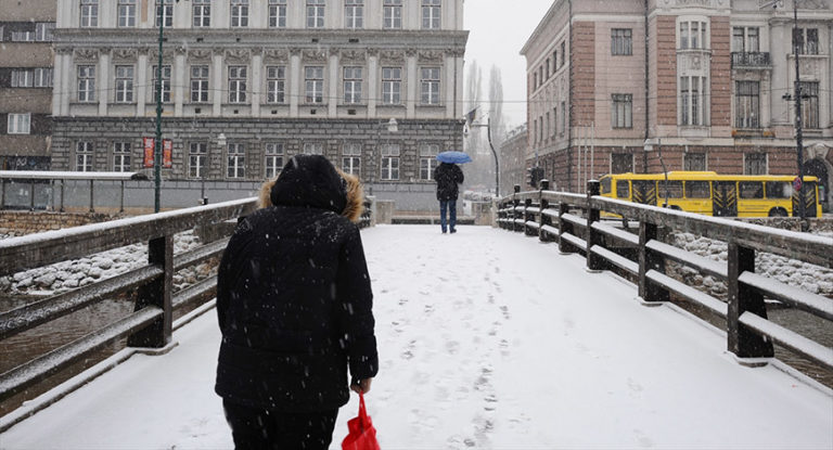 Vlada FBiH poručila poslodavcima: Skratite radno vrijeme radnicima