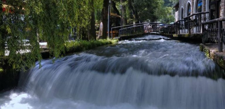 Plava voda čeka odobrenje iz Pariza