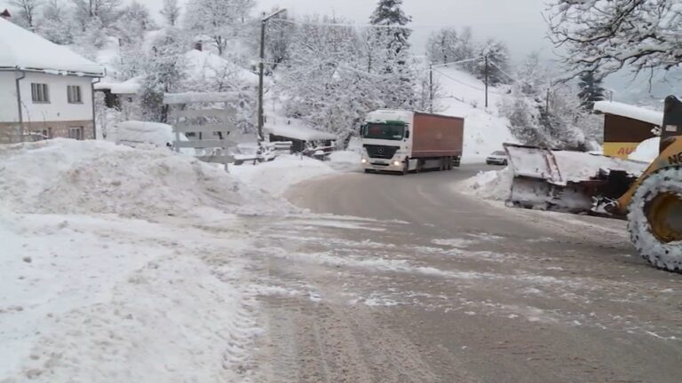 Problemi zbog snijega u dijelovima Bosne i Hercegovine