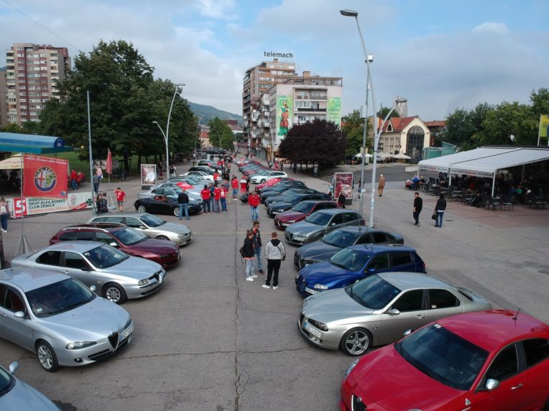 U Zenici se okupili ljubitelji Alfa Romeo vozila