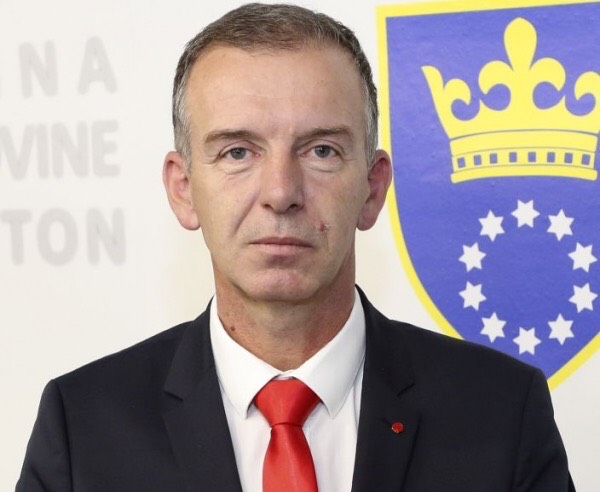 Preminuo Rifat Delić, zastupnik u Skupštini ZDK i bivši ministar unutrašnjih poslova