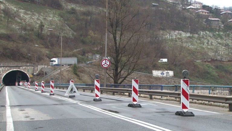 Saobraćajne gužve u gradu zbog rekonstrukcije tunela Vranduk