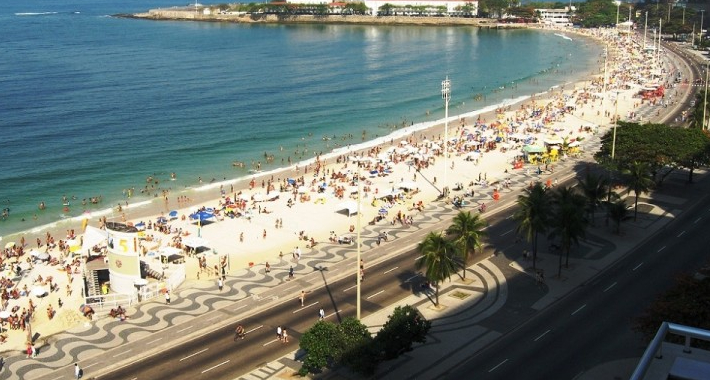 Prepune plaže i restorani u Rio de Janeiru uprkos koronavirusu