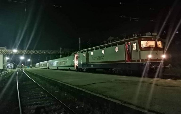 Talgo voz iskočio sa šina: Velika panika među putnicima