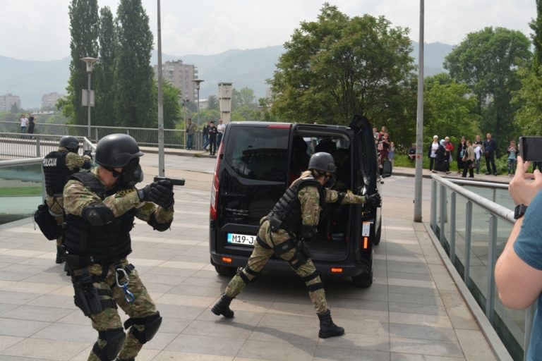 U narednim danima timovi Specijalne policijske jedinice na području Zenice izvode pokazne vježbe