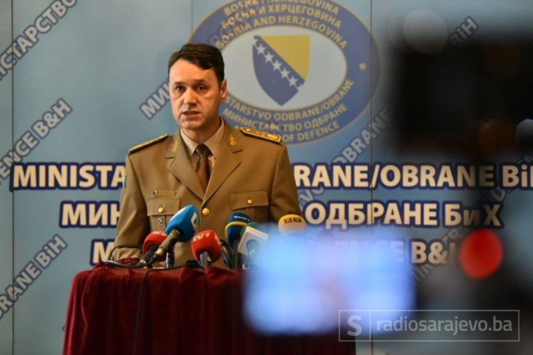 General Mašović Dodiku: Niko pripadnicima OSBiH neće obući drugu uniformu!