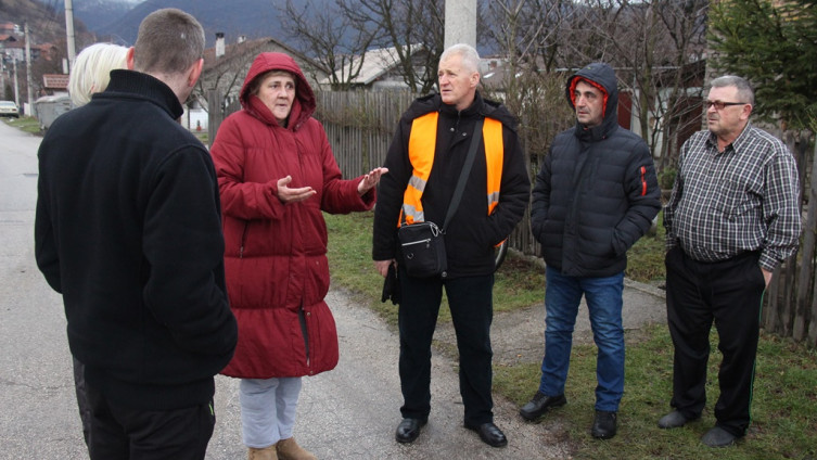 Mještani Tetova kod Zenice ogorčeni: U ratu smo bolje dočekivali Novu godinu