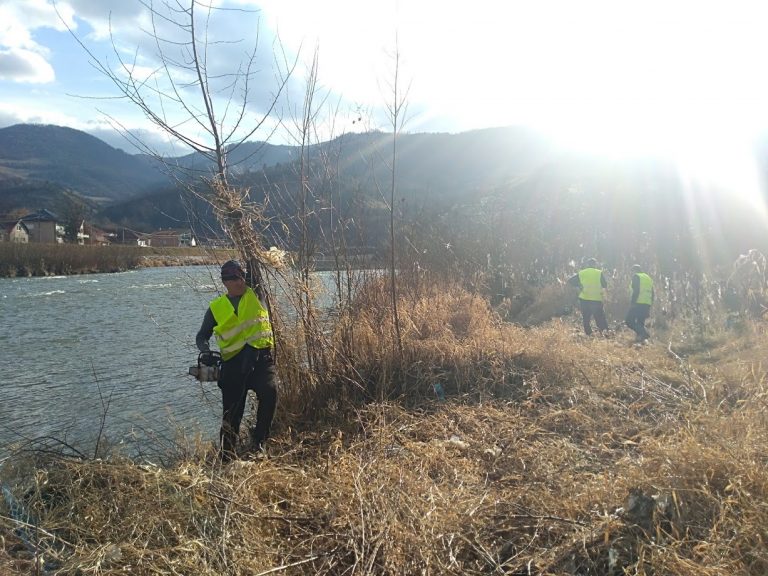 Grad Zenica nastavlja sa realizacijom značajnih projekata iz oblasti zaštite okoliša: U toku aktivnosti na čišćenju obala rijeke Bosne