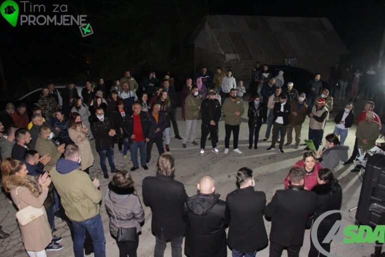 Isak posjetio Trešnjevu glavu, Peševiće i Vardu: Idemo zajedno praviti novu, modernu, Zenicu po mjeri svih građana (FOTO)