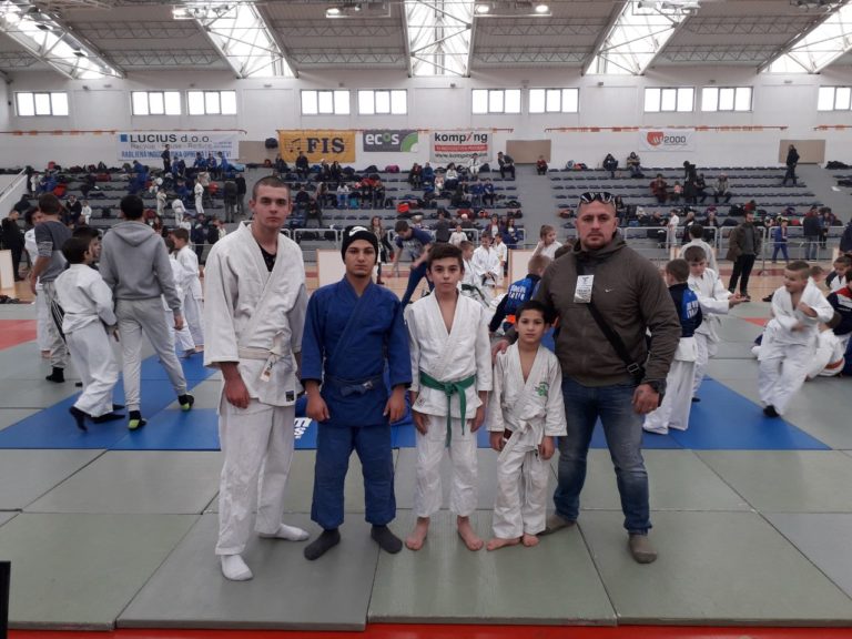 Međunarodni turnir u Vitezu: Odličan nastup i zapaženi rezultati za Judo klub “Zenica”