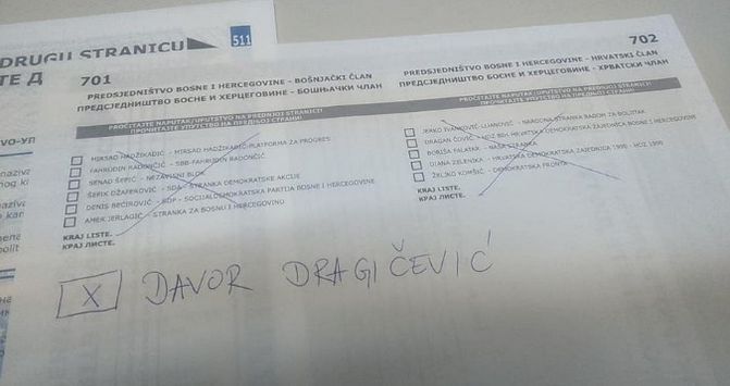 Glasač prekrižio sve kandidate i dopisao ime Davora Dragičevića