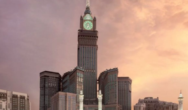 Više od 60 Bosanaca radilo na Mecca Clock Toweru