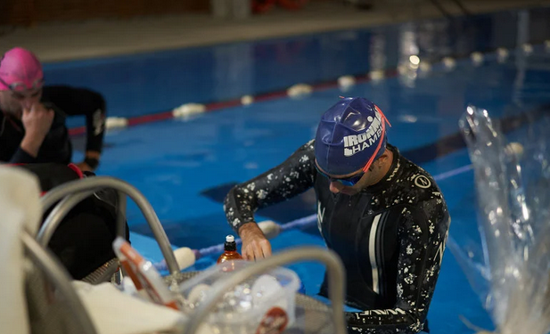 Bh. Ironman Timur Čerkez preplivao 21 kilometar u svrhu podizanja svijesti o karcinomu