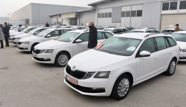 Ratnim vojnim invalidima u Federaciji BiH dodijeljeni novi automobili