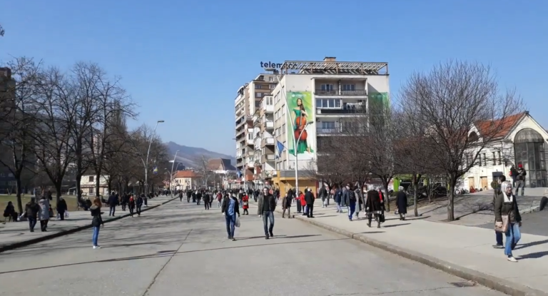 Sunce izmamilo Zeničane da uživaju u februarskom suncu (VIDEO)