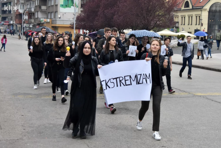 Zenički srednjoškolci poručili: Imamo razloga ostati, omogućite nam to