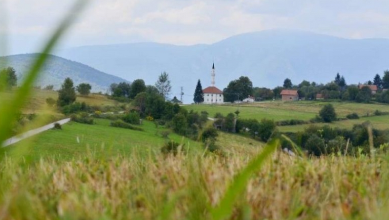 Osmače – jedino selo u BiH sa solarnom rasvjetom