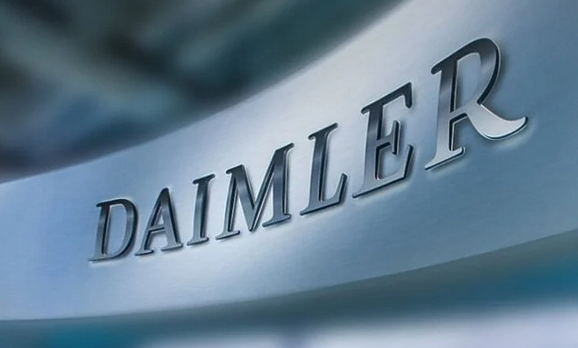 Daimler će uposlenicima podijeliti po hiljadu eura “korona bonusa”