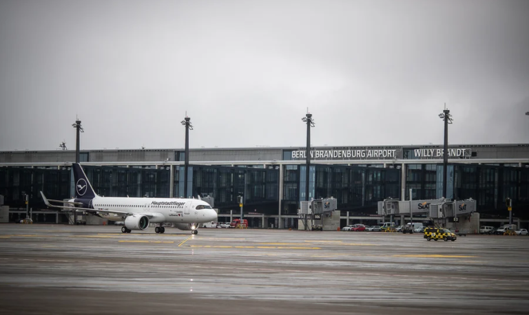 Berlinski aerodrom spreman za prve putnike nakon decenije kašnjenja izgradnje