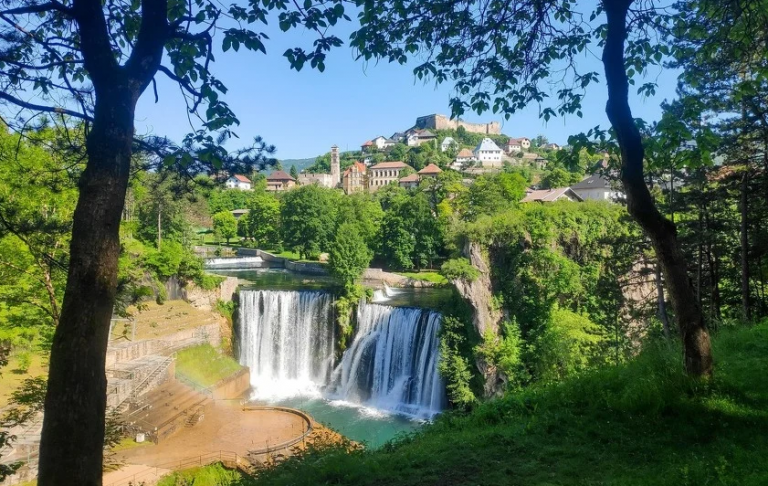 Jajce dobija 250 metara dug zipline preko jednog od najljepših vodopada na svijetu