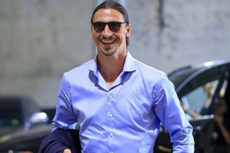 Nakon priča o preljubi Zlatan Ibrahimović uživa na jahti: 11 godina strarija plavuša pokazala izvajano tijelo