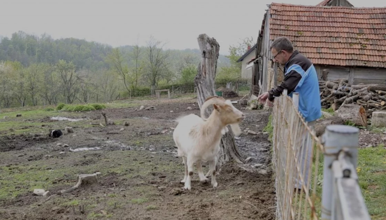 Priroda, vjera i rad: Kako se liječe ovisnici od rakije, narkotika…