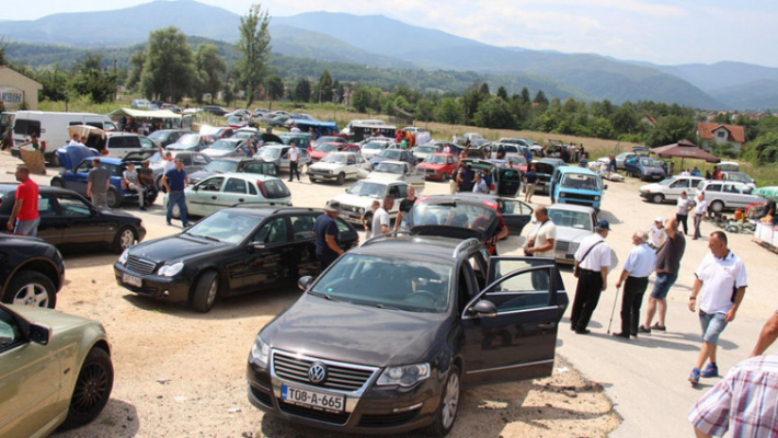 Uvoz automobila u BiH pao za dvije trećine, ali cijene nisu