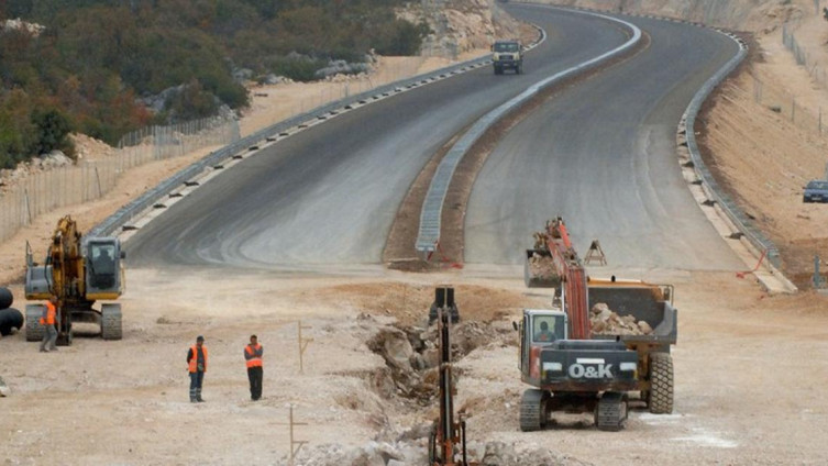 Izuzimanje i prenamjena zemljišta za izgradnju autoceste na koridoru 5C