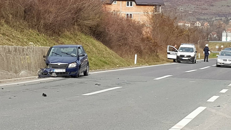 JANJIĆI KOD ZENICE Saobraćajna nesreća na magistralnom putu M-17, ima povrijeđenih