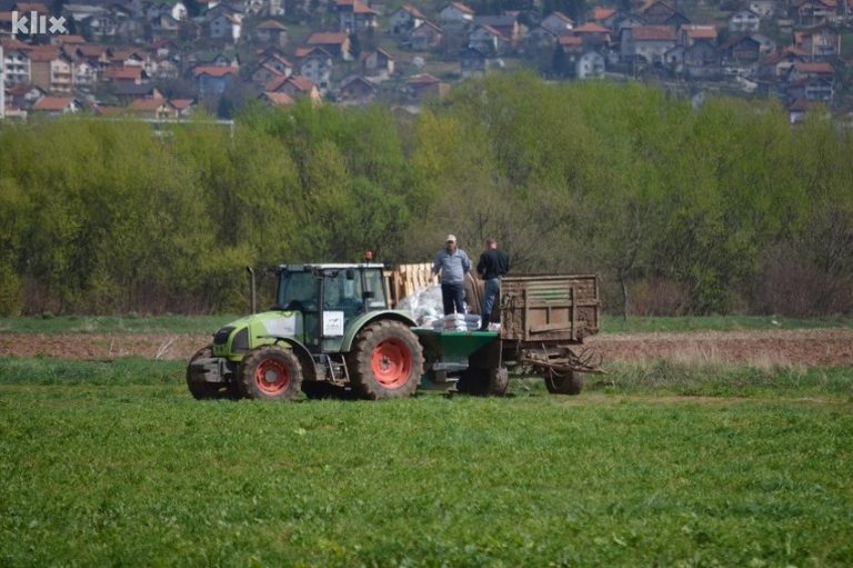 Udruženje poljoprivrednika FBiH: Mrazevi i suše su nas bacili na koljena, a vlasti ne čine ništa