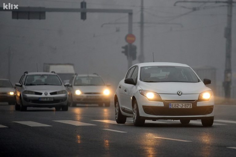 U BiH će i dalje dolaziti stariji automobili iz Njemačke, ali do pojeftinjenja neće doći