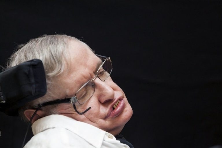 Umro poznati svjetski fizičar Stephen Hawking