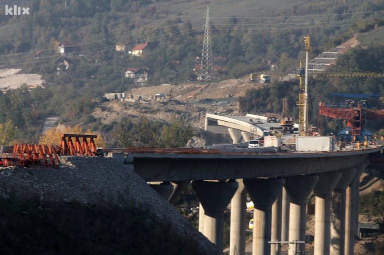 Ovim tempom gradnje autoputeva Hrvatsku ćemo stići za 84 godine, a Srbiju za 46