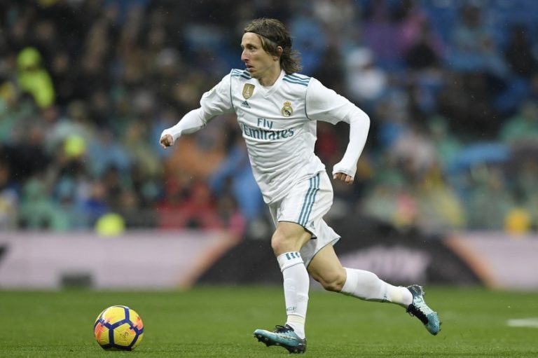 Luka Modrić zvanično najbolji igrač Evrope u prošloj sezoni