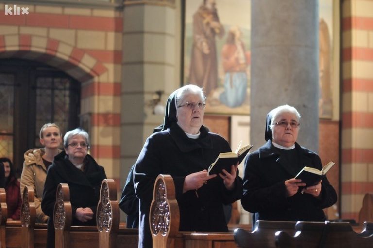 Katolici danas obilježavaju blagdan Svih svetih