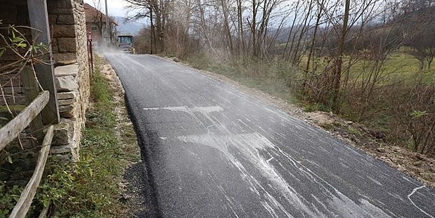 Zaseok Buline kuće u MZ Mošćanica dobio asfalt